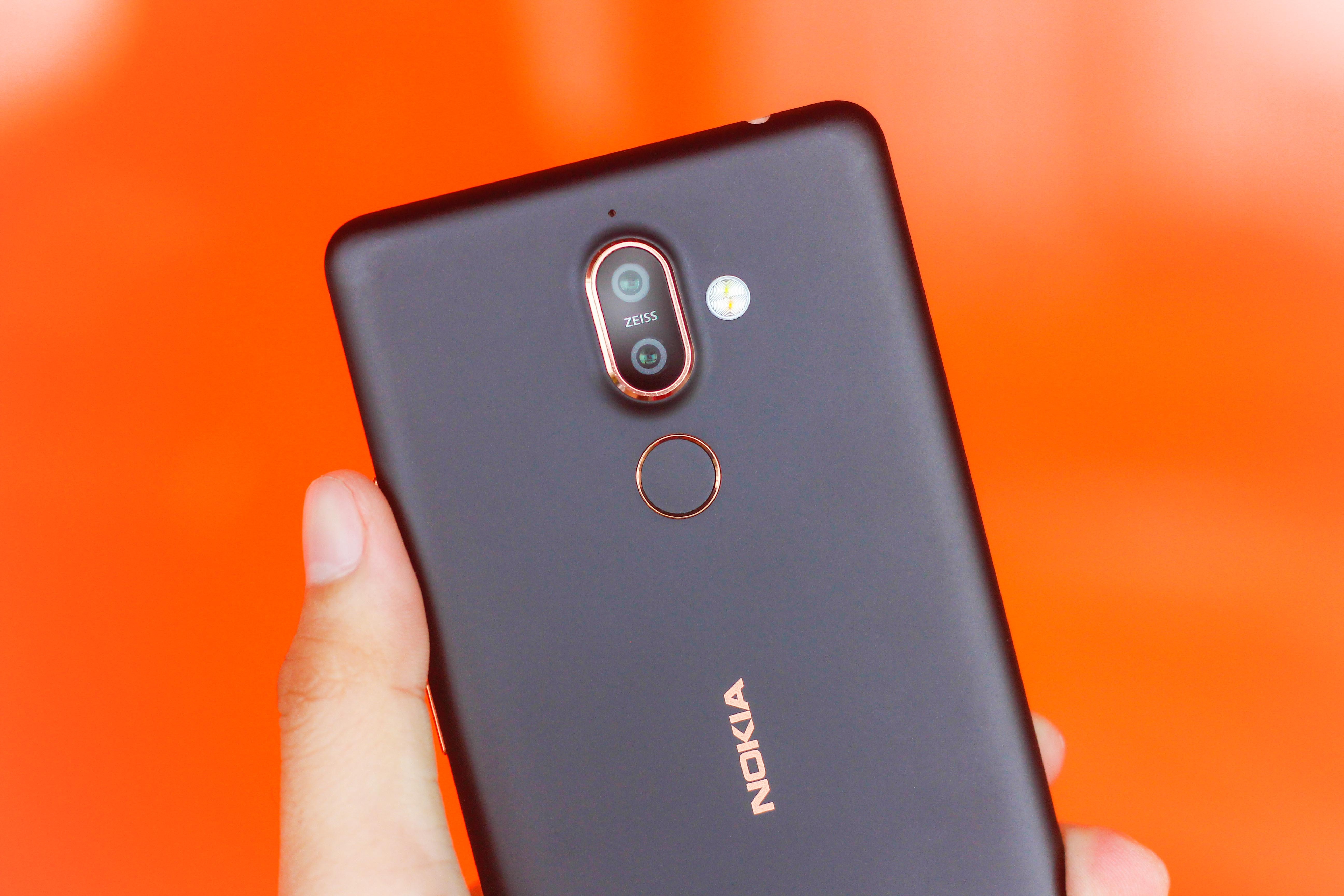 Mo hop va trai nghiem Nokia 7 Plus anh 7