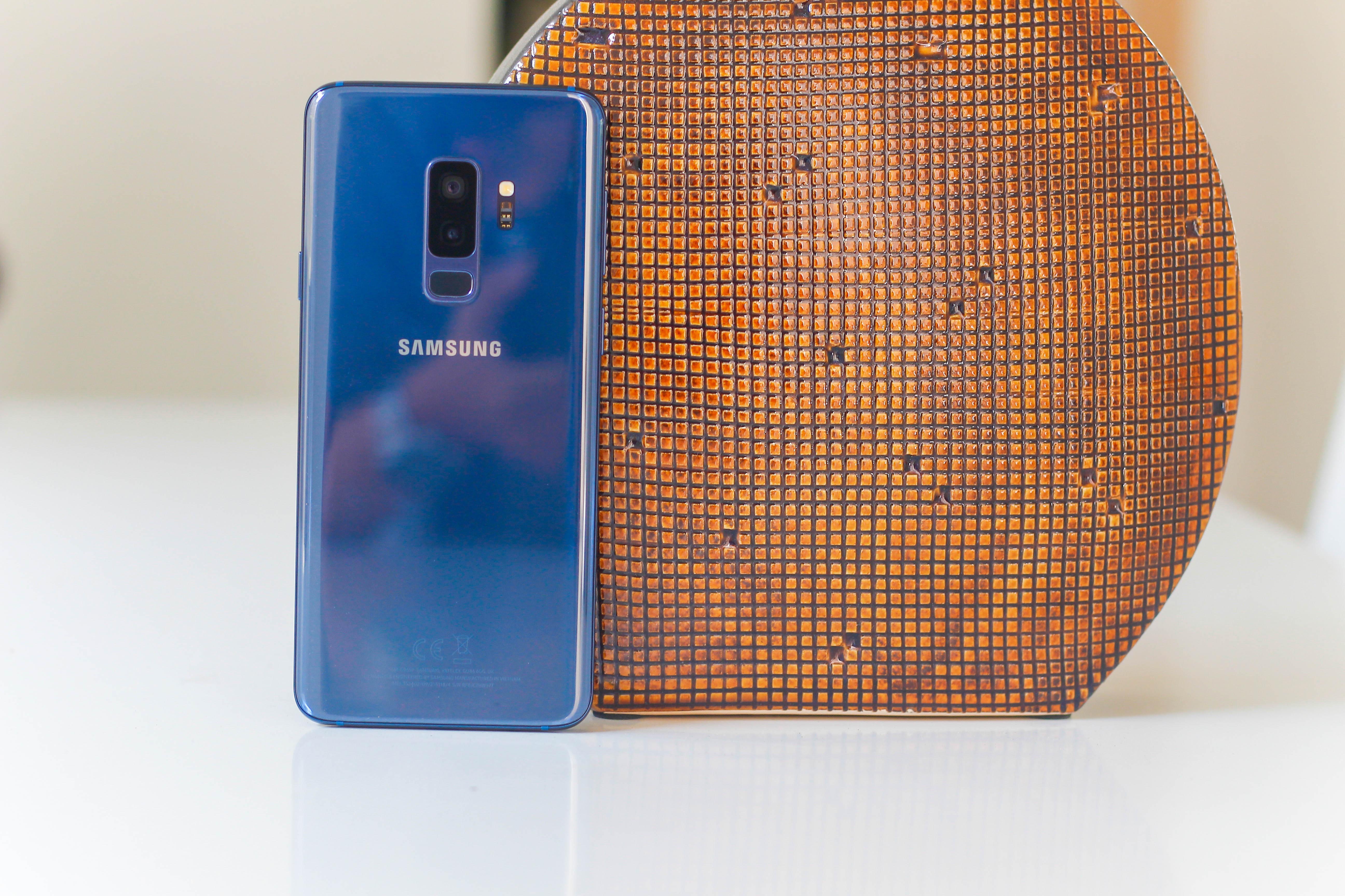 Trai nghiem Samsung Galaxy S9+ xanh san ho anh 8