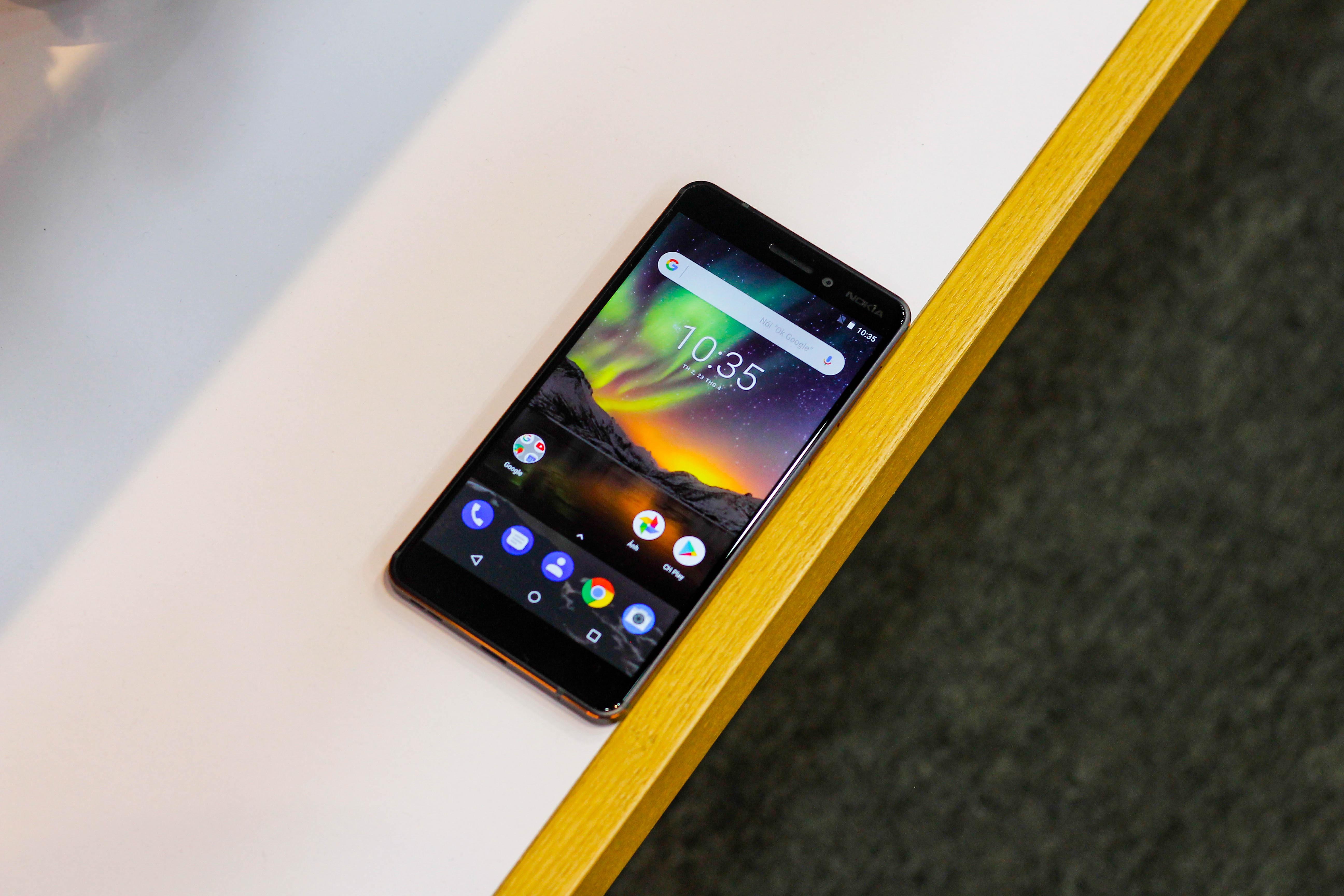 Mo hop Nokia 6 2018 anh 5