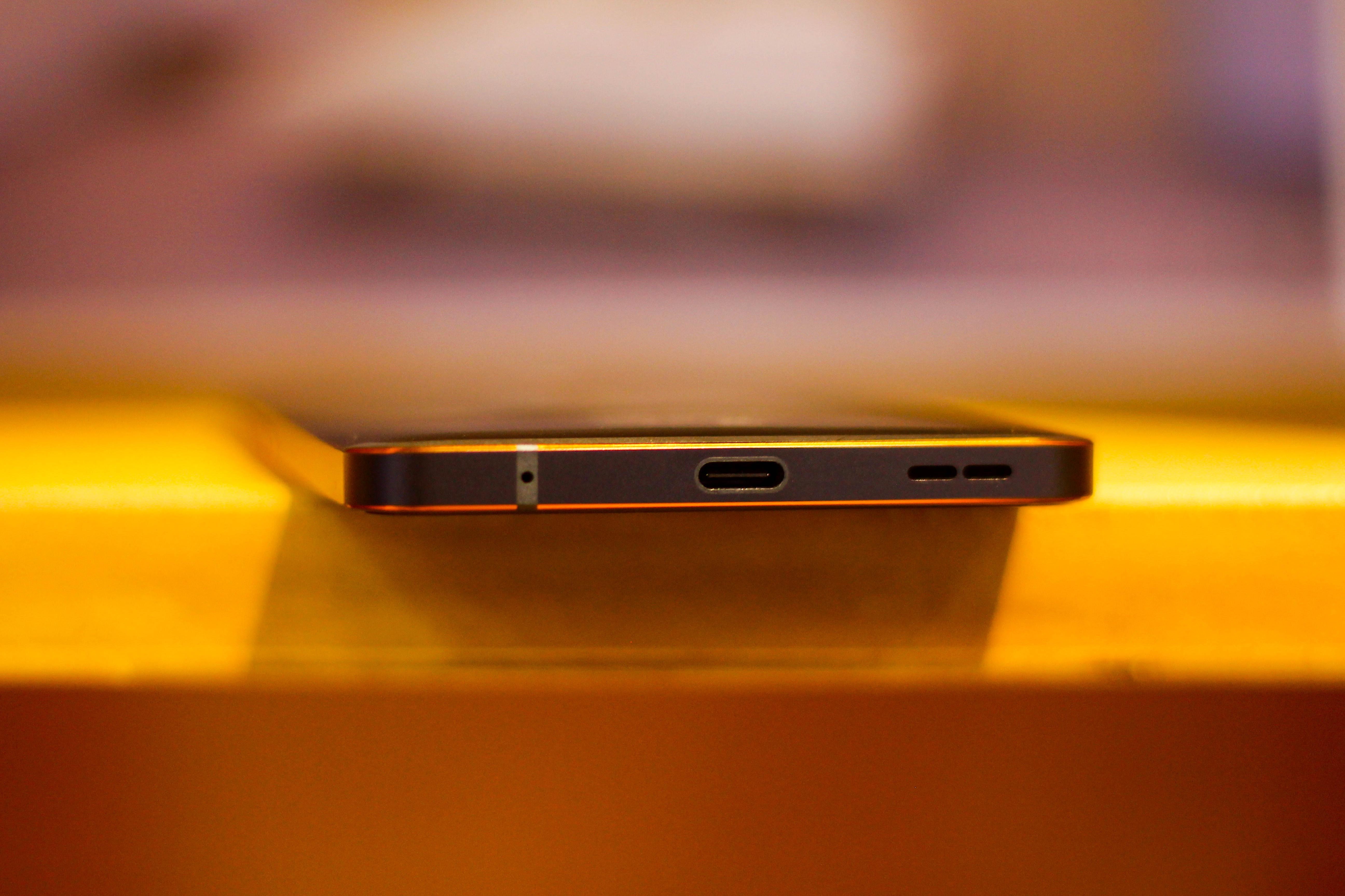 Mo hop Nokia 6 2018 anh 9