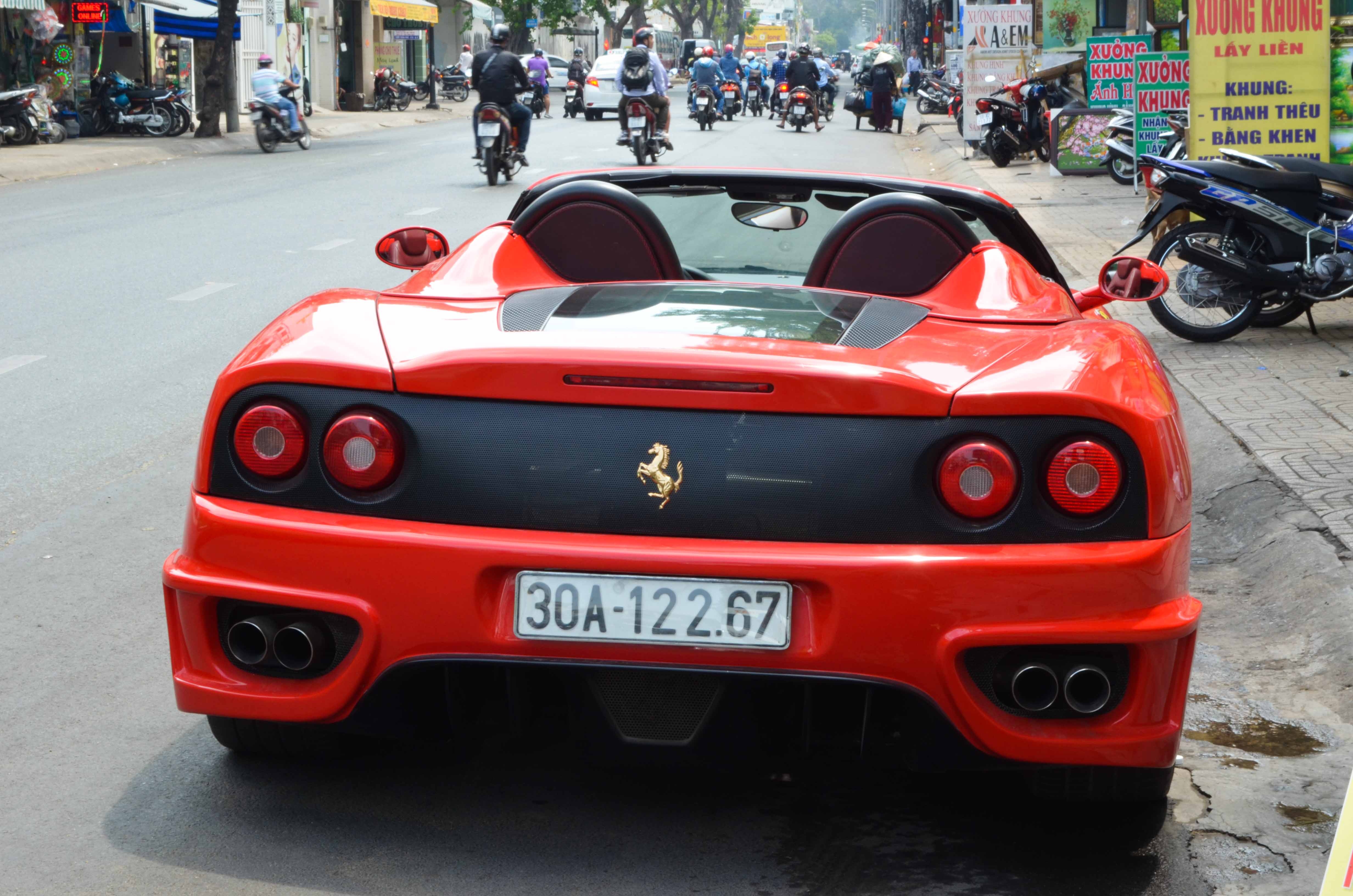 Ferrari 360 Spider anh 7