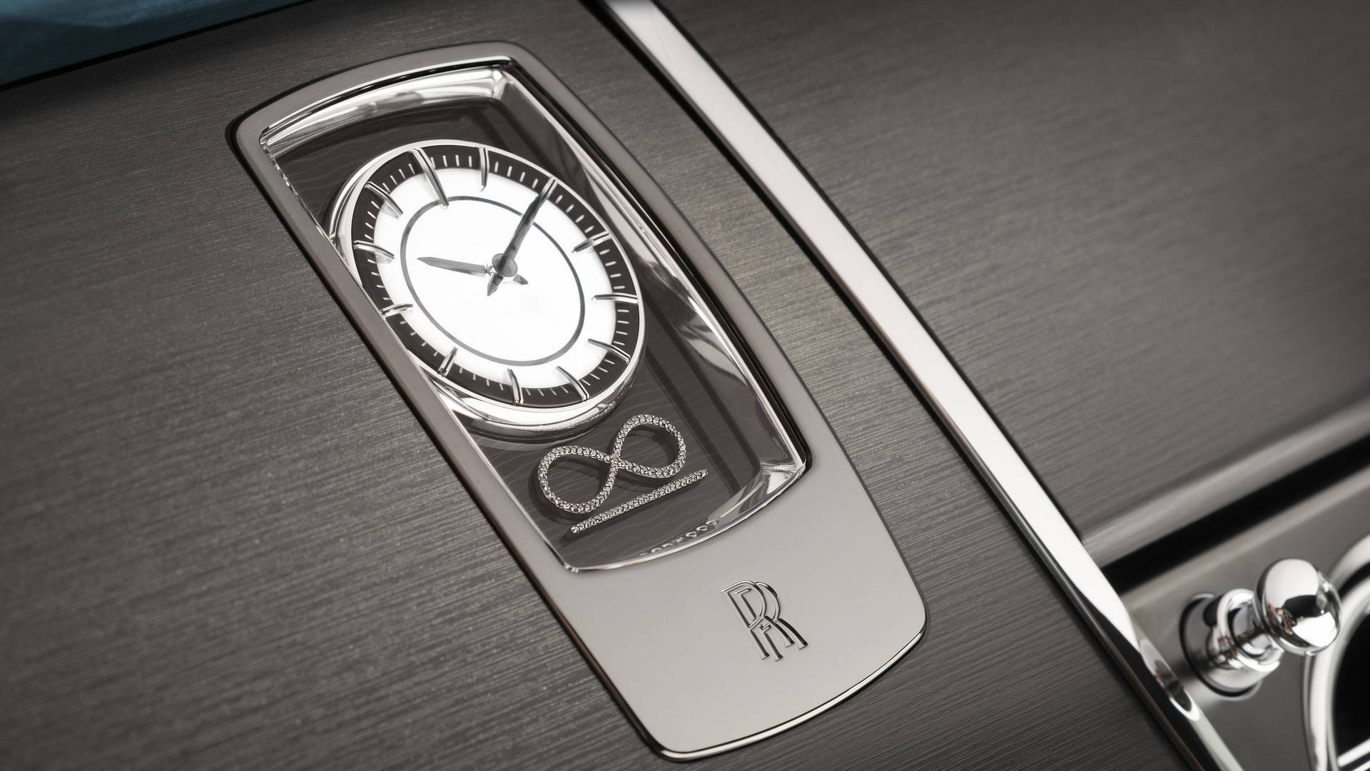 Bộ đôi xe siêu sang Rolls-Royce Adamas ra mắt ảnh 5 Bo doi xe sieu sang Rolls-Royce Adamas ra mat anh 5