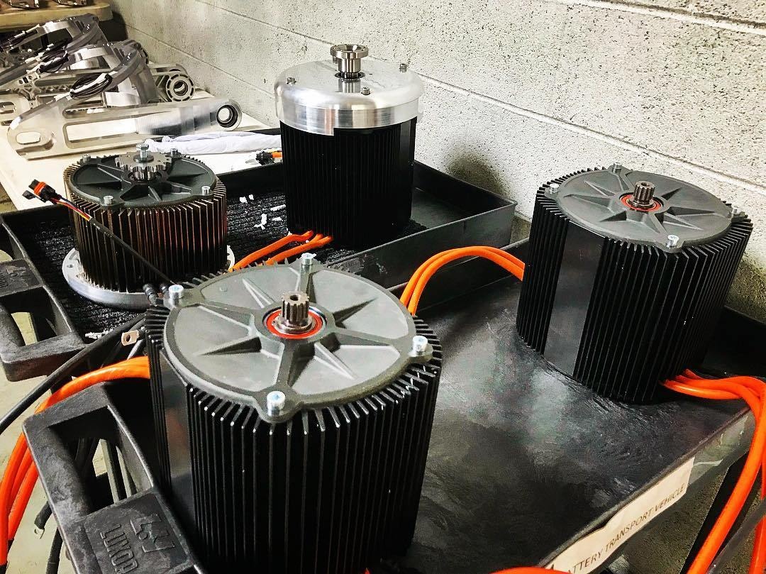 Sieu moto dien Curtiss Zeus manh nhat the gioi anh 6