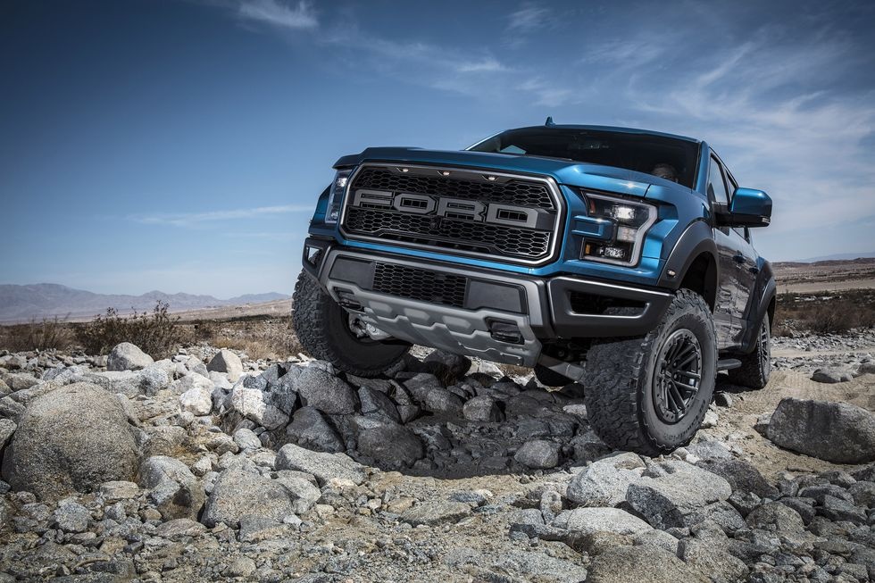 Ra mat Ford F-150 Raptor 2019 voi nhieu nang cap hinh anh