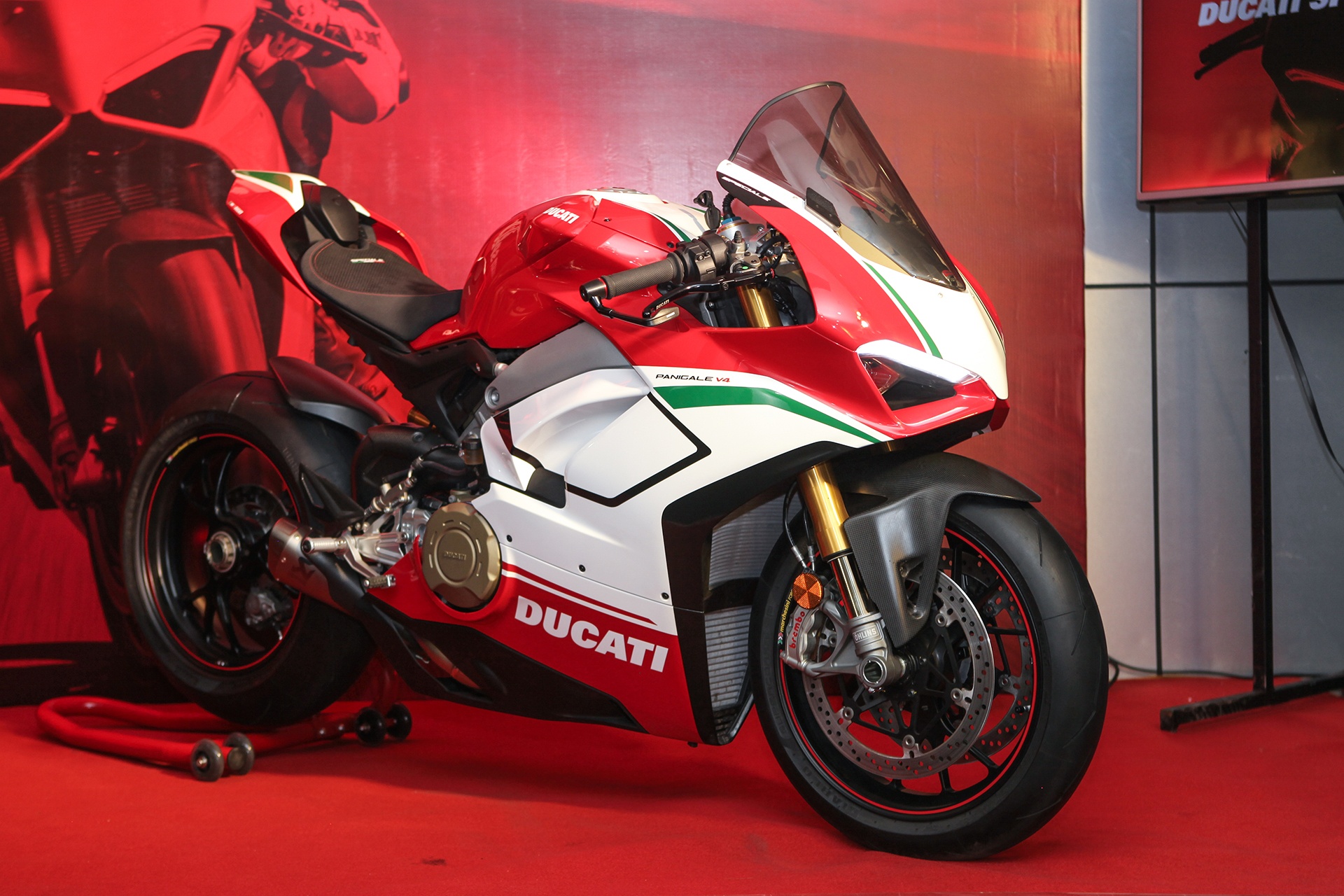Ducati Panigale V4 Speciale gia gan 2 ty tai VN co gi dac biet? hinh anh