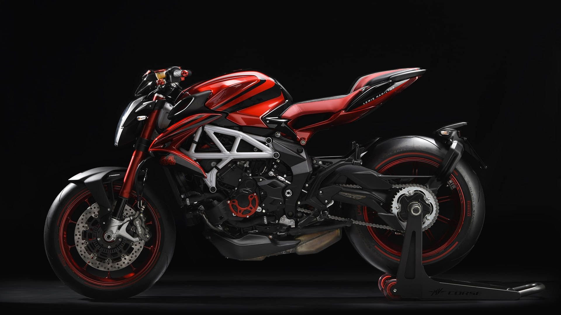 MV Agusta ra mat Brutale 800 ban dac biet anh 3