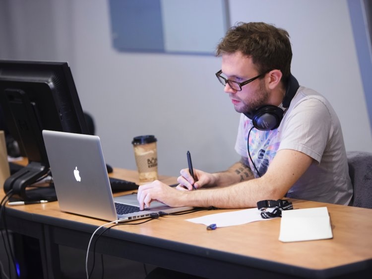 cong viec IT luong cao anh 1