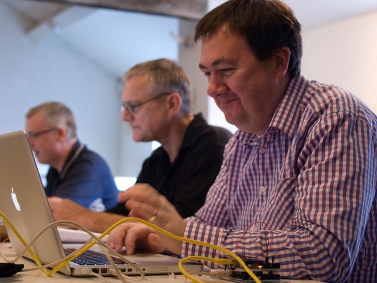 cong viec IT luong cao anh 10