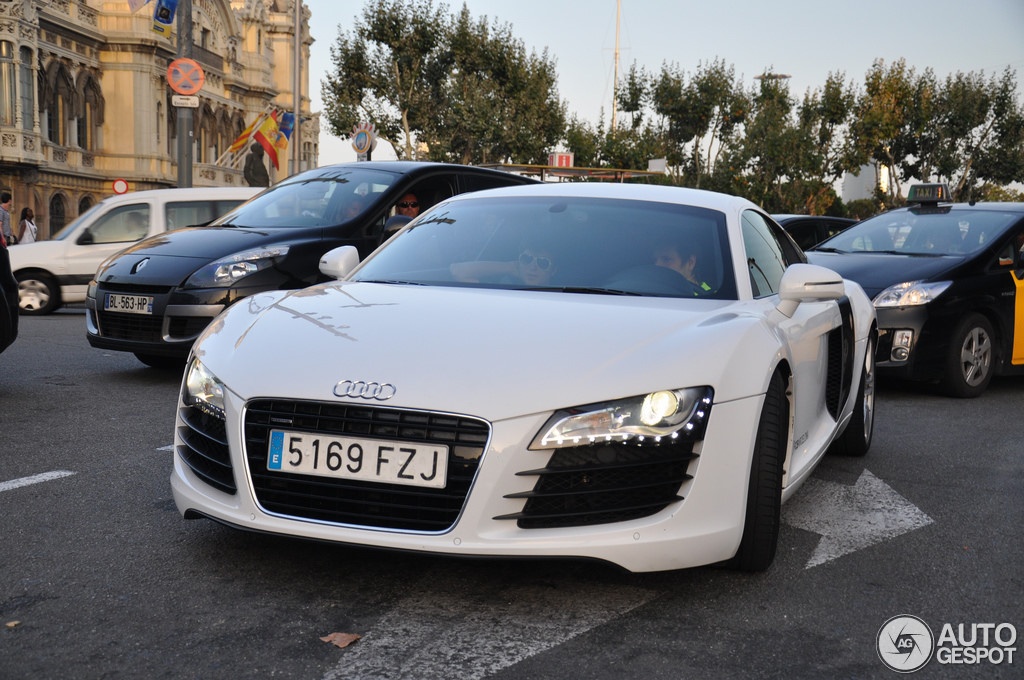 Xe cua cau thu Lionel Messi anh 3