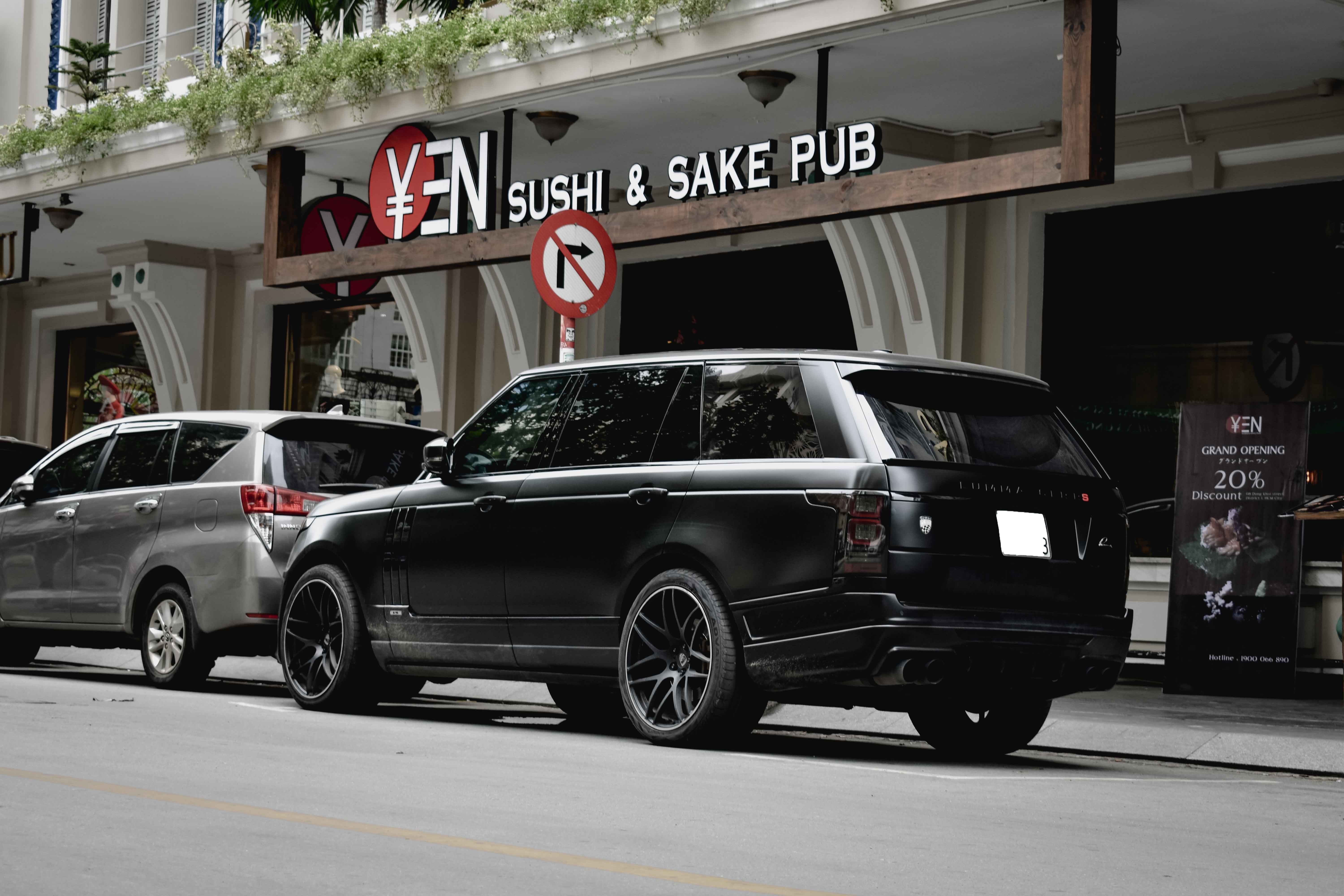 Range rover anh 8