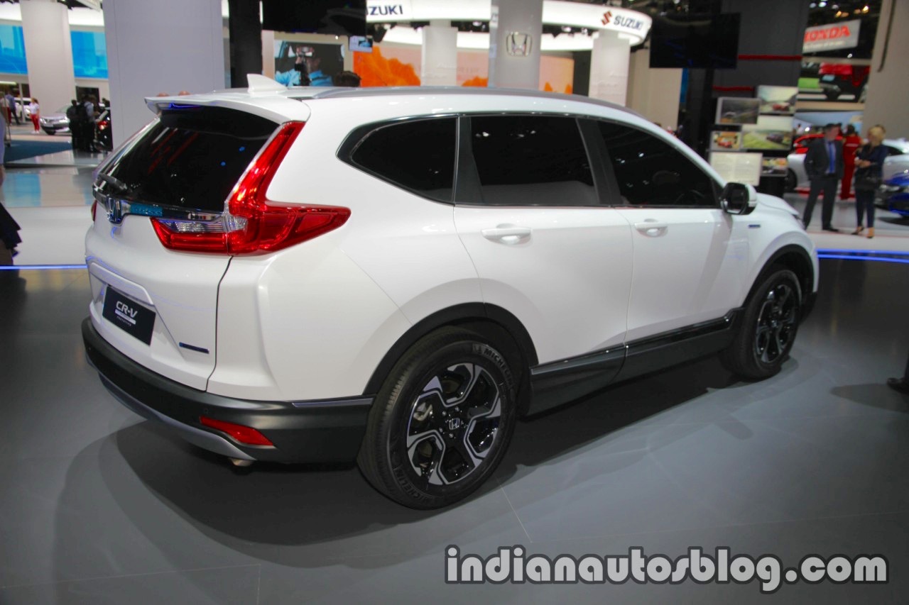 Honda CR-V thế hệ thứ năm chạy điện ảnh 2 Honda CR-V the he thu nam chay dien anh 2