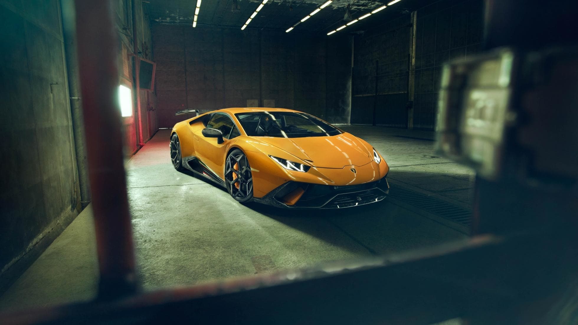Lamborghini Huracan Performante du dan hon qua ban tay Novitec hinh anh