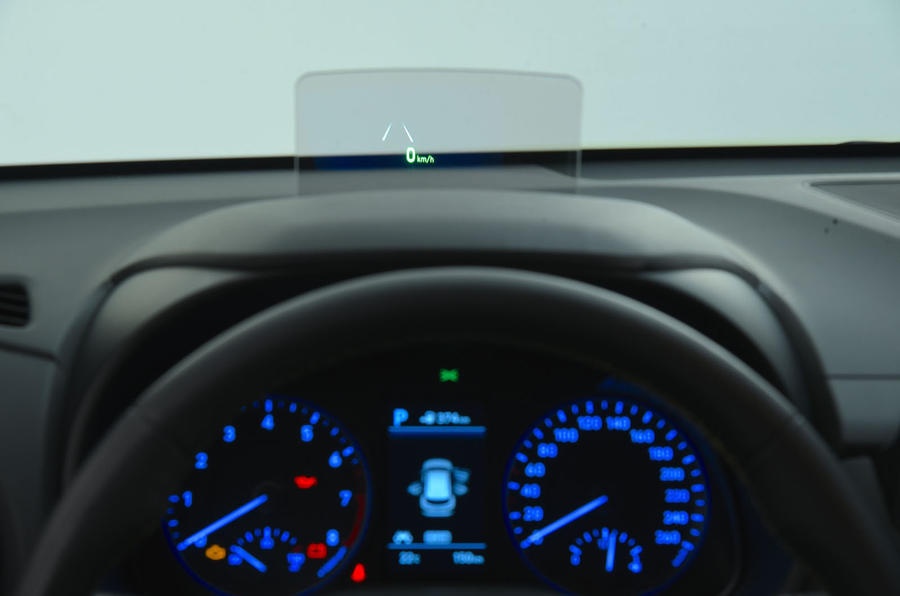 Hyundai Kona gia tu 20.000 bang Anh anh 6