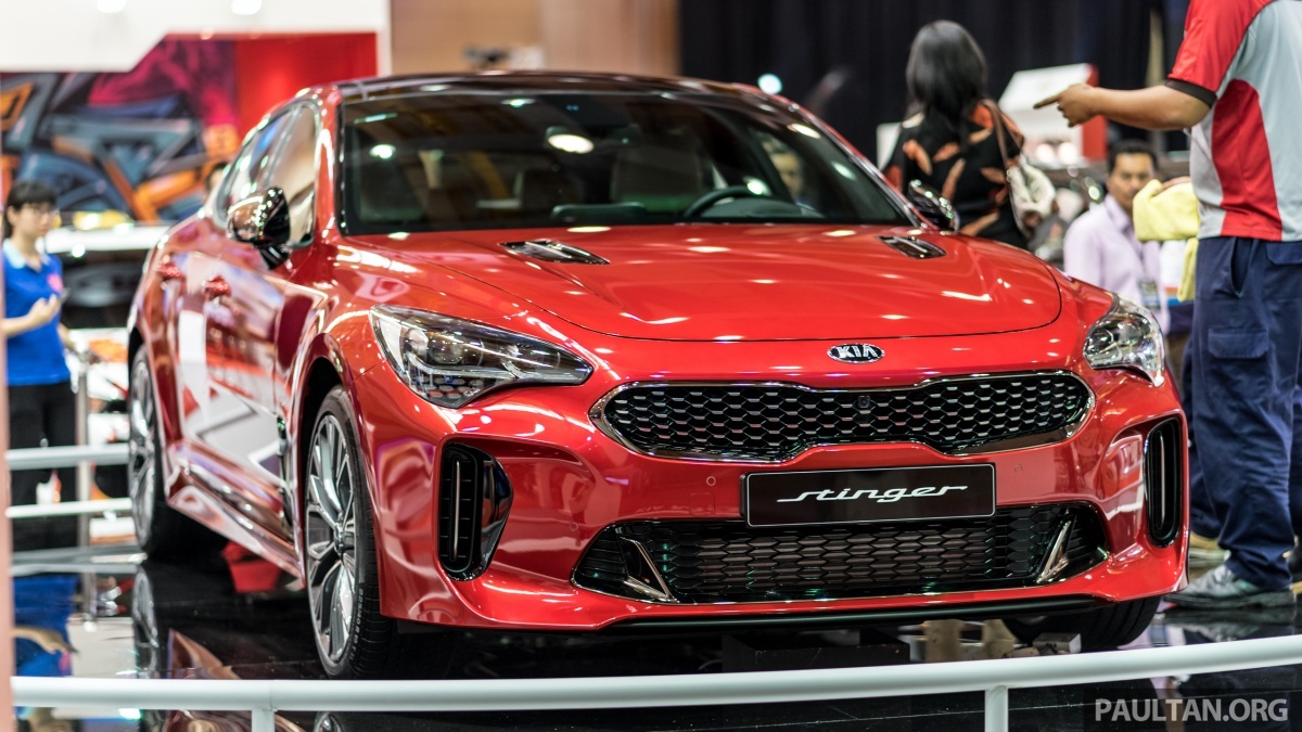 Ảnh Kia Stinger GT giá 33.000 USD ảnh 1 Anh Kia Stinger GT gia 33.000 USD anh 1