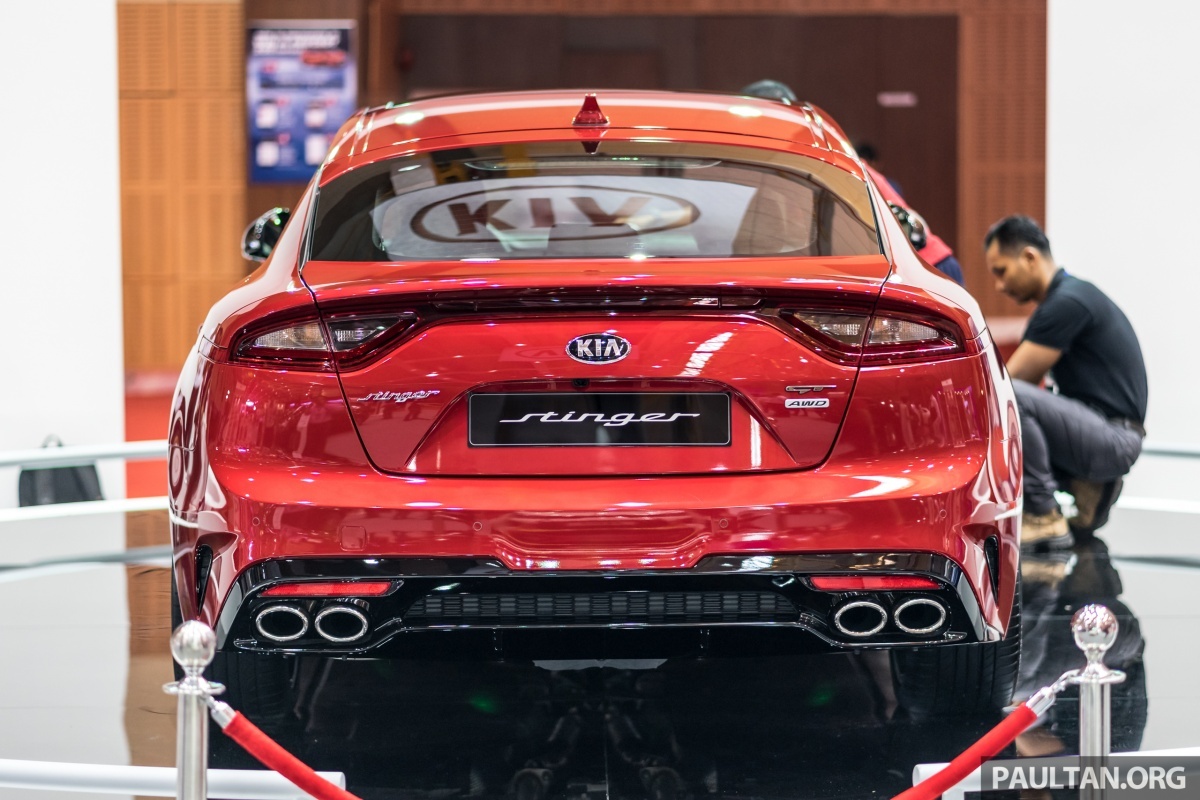 Ảnh Kia Stinger GT giá 33.000 USD ảnh 4 Anh Kia Stinger GT gia 33.000 USD anh 4
