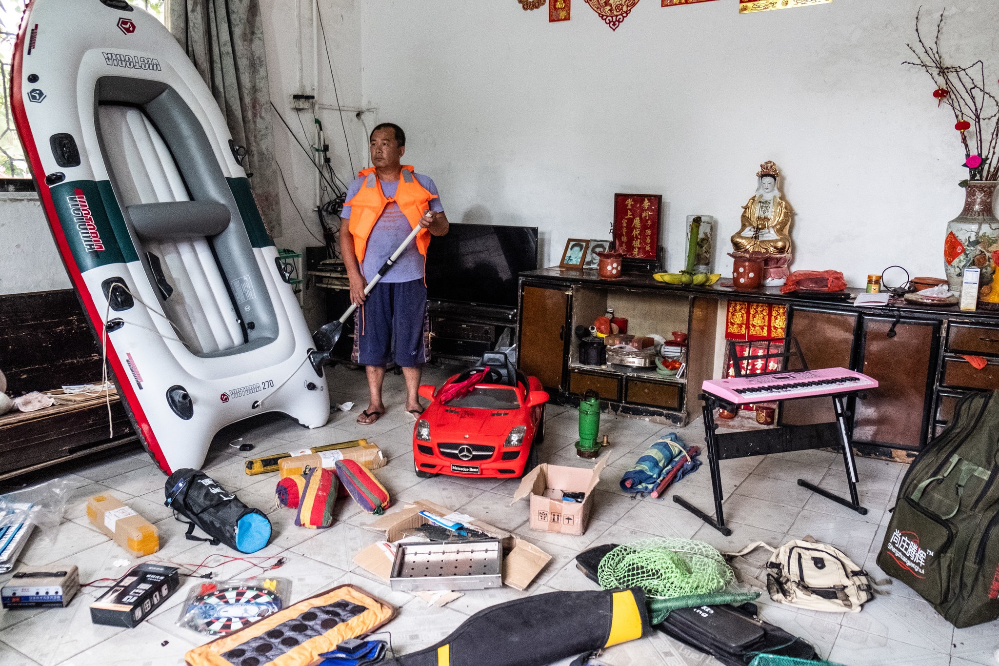 Startup Trung Quoc giau len nho du nguoi dung mua 'rac' ve nha hinh anh