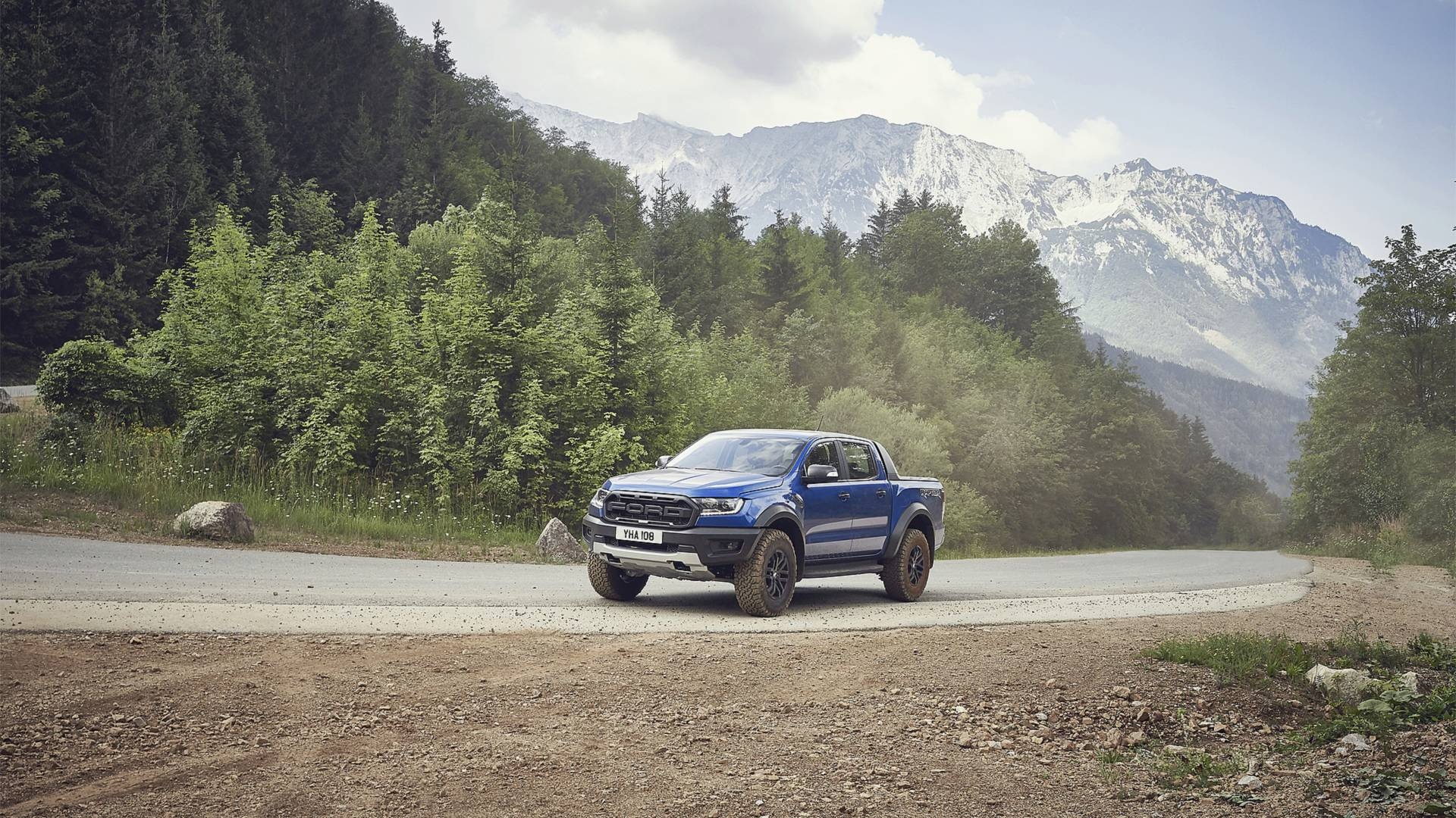 Ford Ranger Raptor ra mắt thị trường châu Âu ảnh 3 Ford Ranger Raptor ra mat thi truong chau Au anh 3