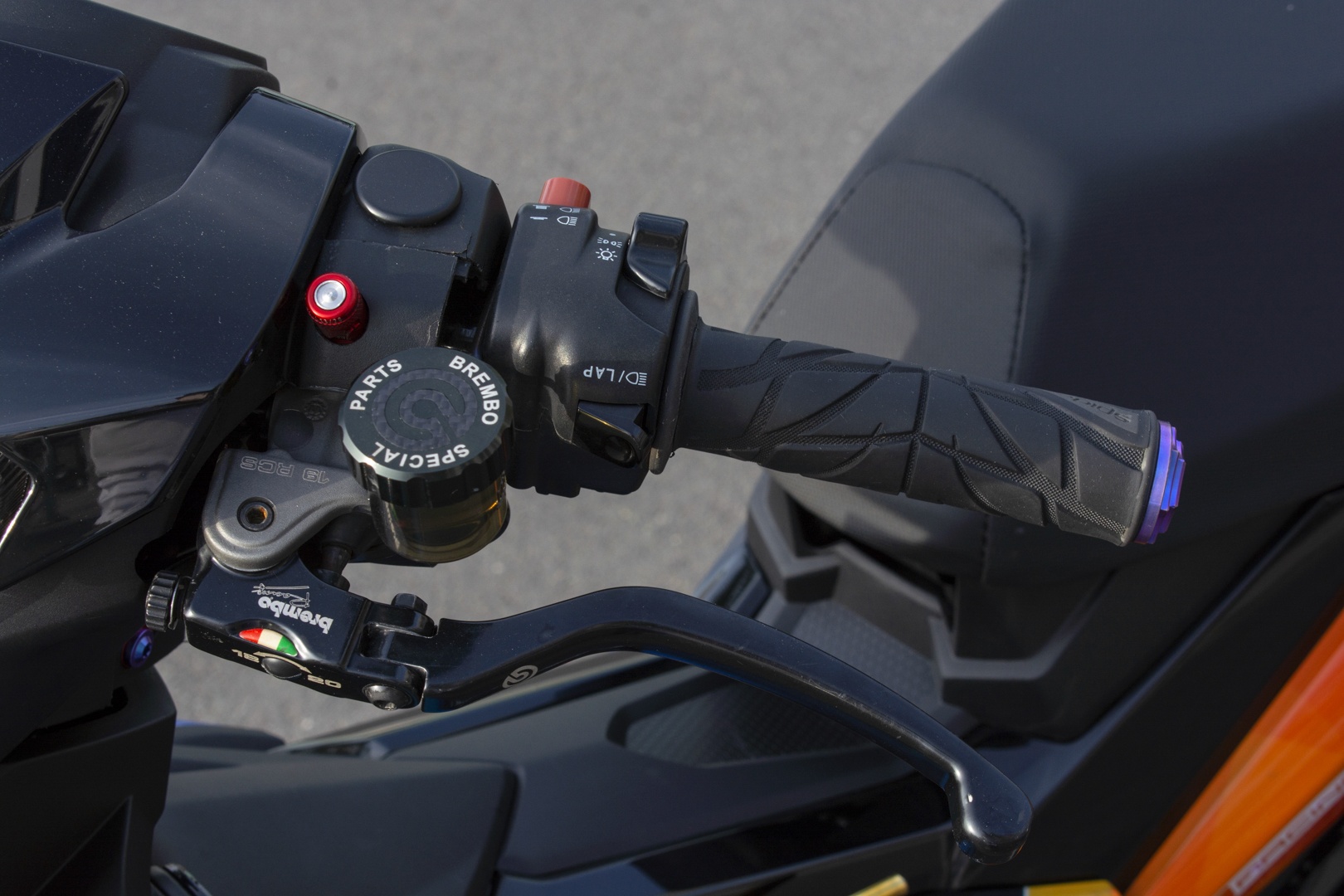 Yamaha Exciter 150 do hon 200 trieu anh 9