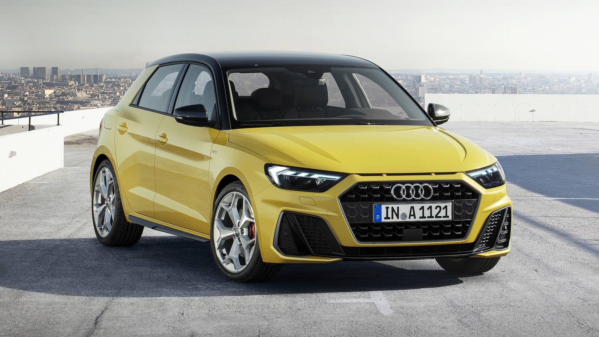 Xe re nhat cua Audi loai bo nhieu trang bi, gia tu 24.500 USD hinh anh