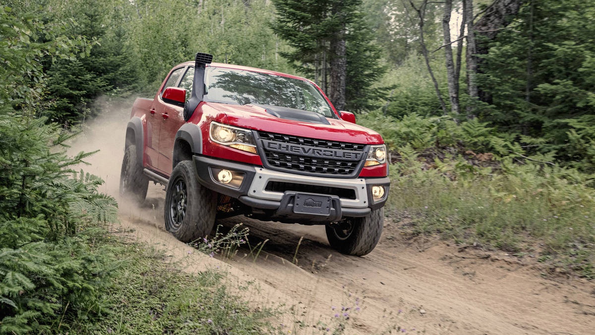Bien the manh me cua Chevrolet Colorado ZR2 hinh anh