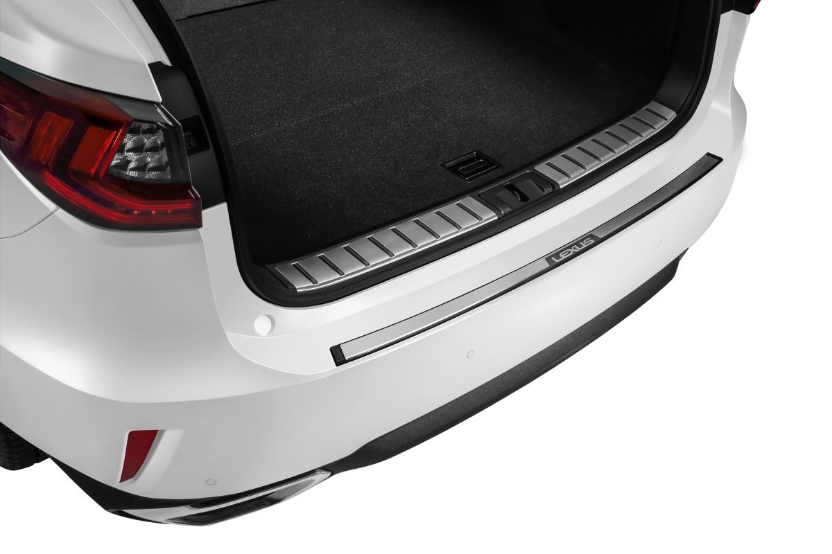 Lexus RX300 ban dac biet ra mat tai Malaysia anh 4