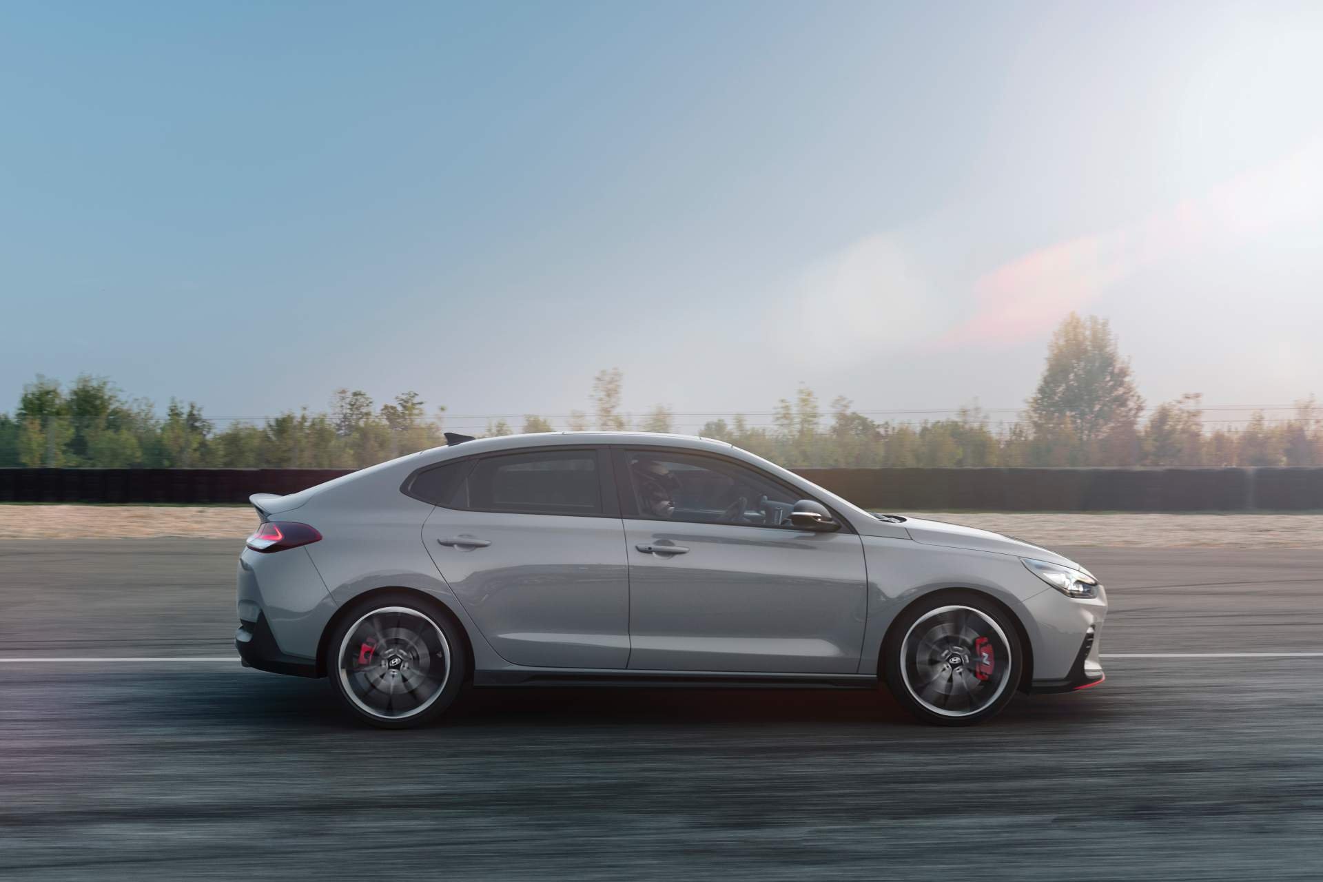 Hyundai i30 Fastback N 2019 ra mat anh 12