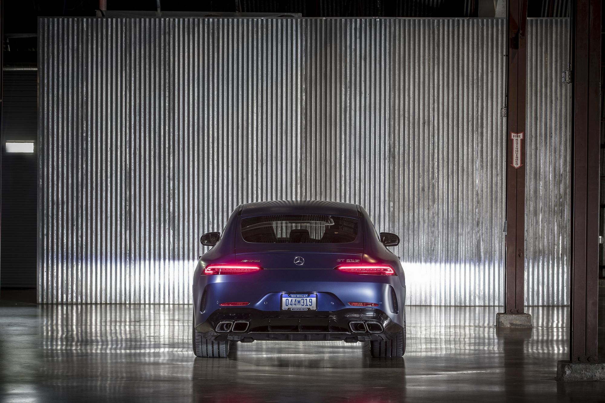 Chi tiet Mercedes-AMG GT 4 cua 2019 tai My anh 9