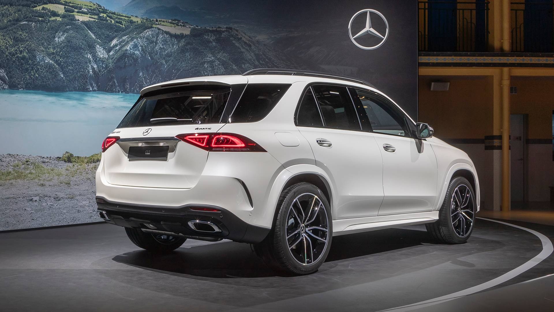 Mercedes-Benz GLE 2020 ra mat anh 4
