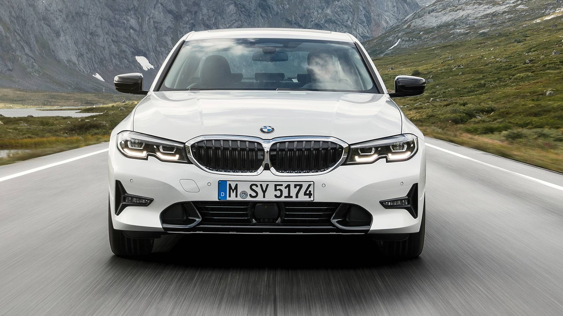 Giá bán BMW 3 Series,  3 Series ra mắt Paris Motor Show ảnh 1 Gia ban BMW 3 Series,  3 Series ra mat Paris Motor Show anh 1