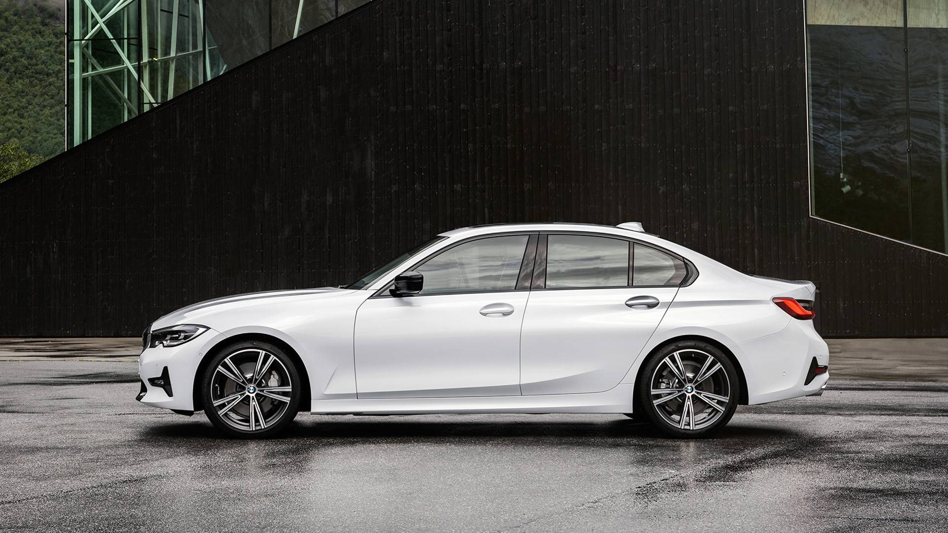 Giá bán BMW 3 Series,  3 Series ra mắt Paris Motor Show ảnh 6 Gia ban BMW 3 Series,  3 Series ra mat Paris Motor Show anh 6
