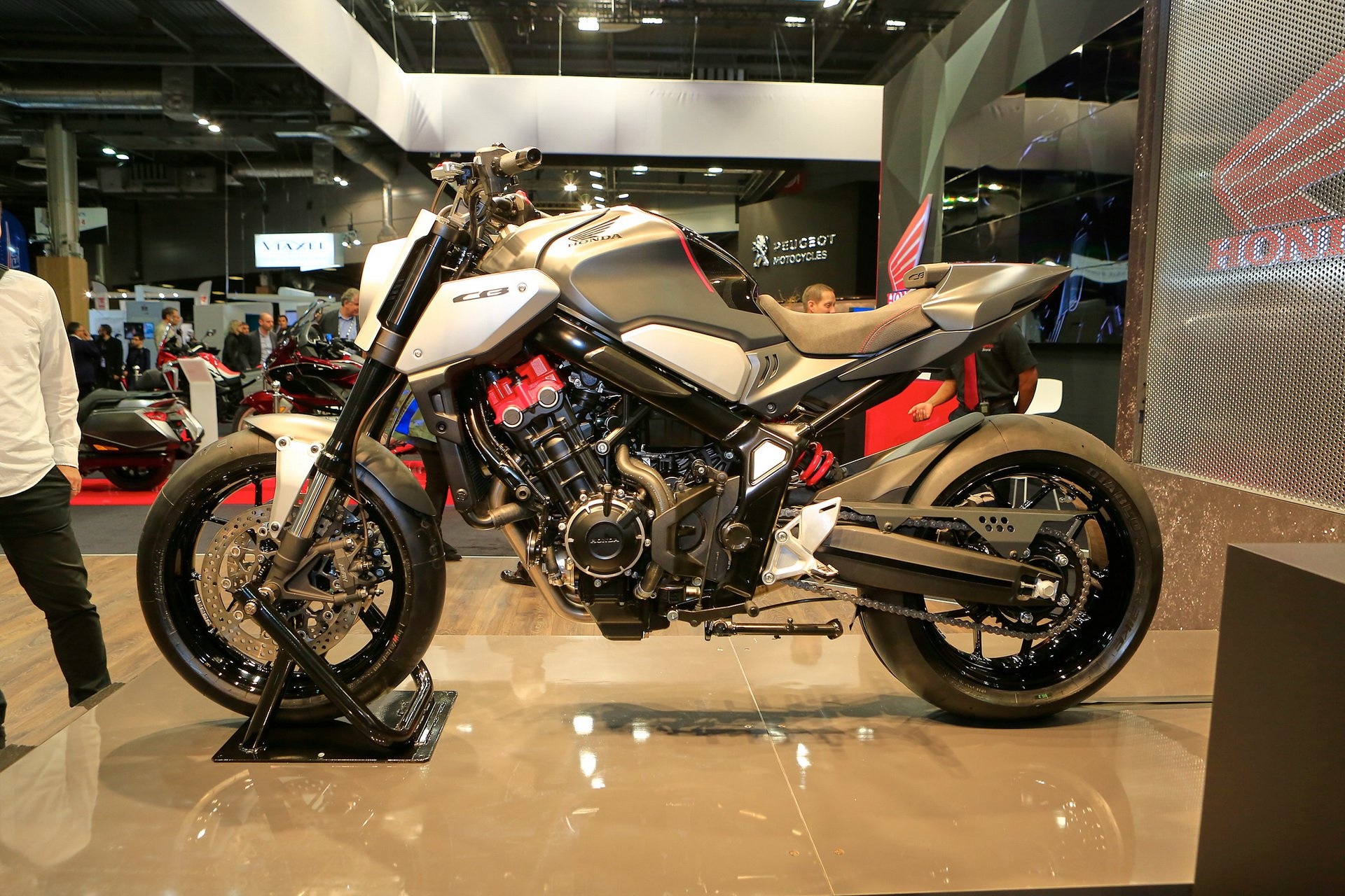 Honda ra mat concept CB650R Neo Sport Cafe anh 3