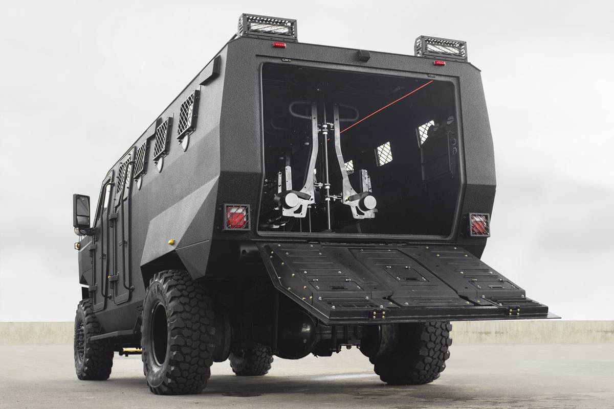 Xe y tế bọc thép Inkas Superior APC/AMEV ảnh 5 Xe y te boc thep Inkas Superior APC/AMEV anh 5