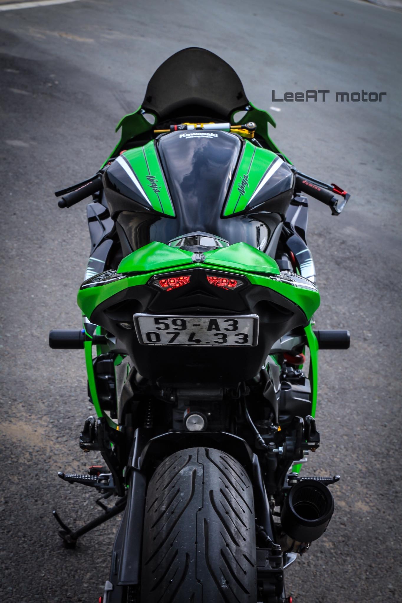 Kawasaki Z800 bien hoa thanh Sportbike anh 6