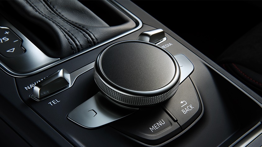 Audi Q2L truc co so keo dai cho Trung Quoc anh 9