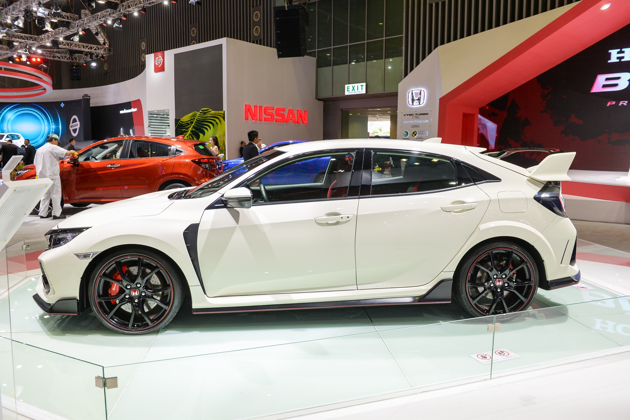 Honda Civic Type R 2018 ra mat anh 4