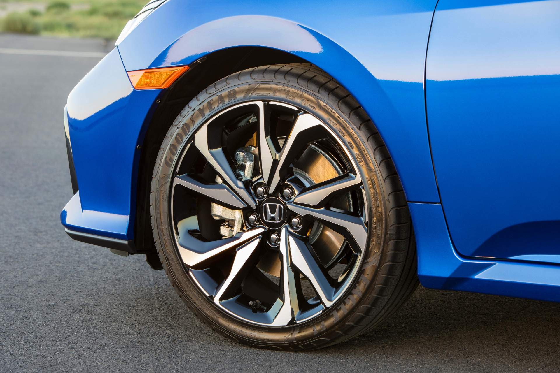 Honda Civic Si 2019 ra mat,  tang gia 200 USD anh 6