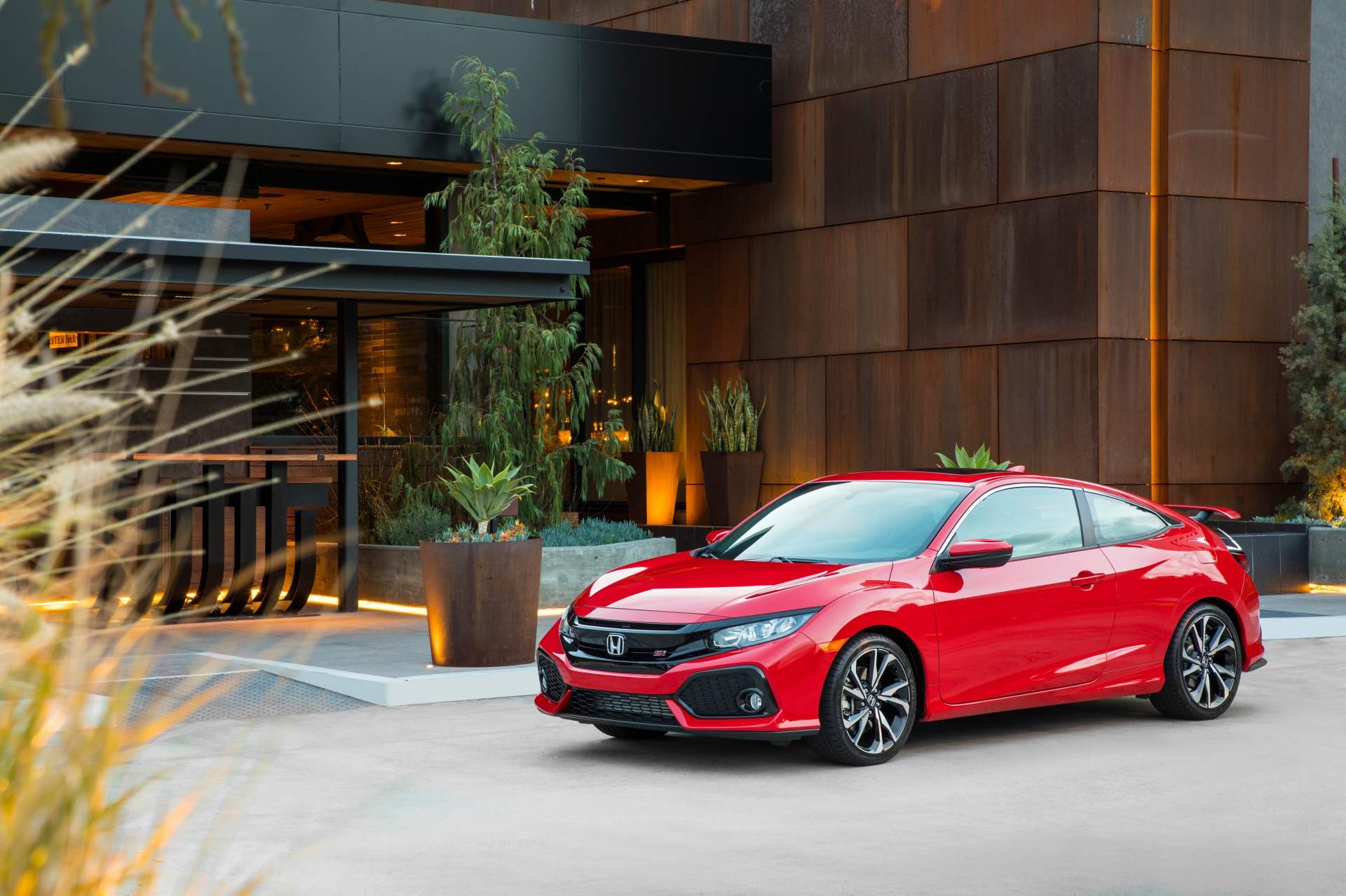 Honda Civic Si 2019 ra mat,  tang gia 200 USD anh 1