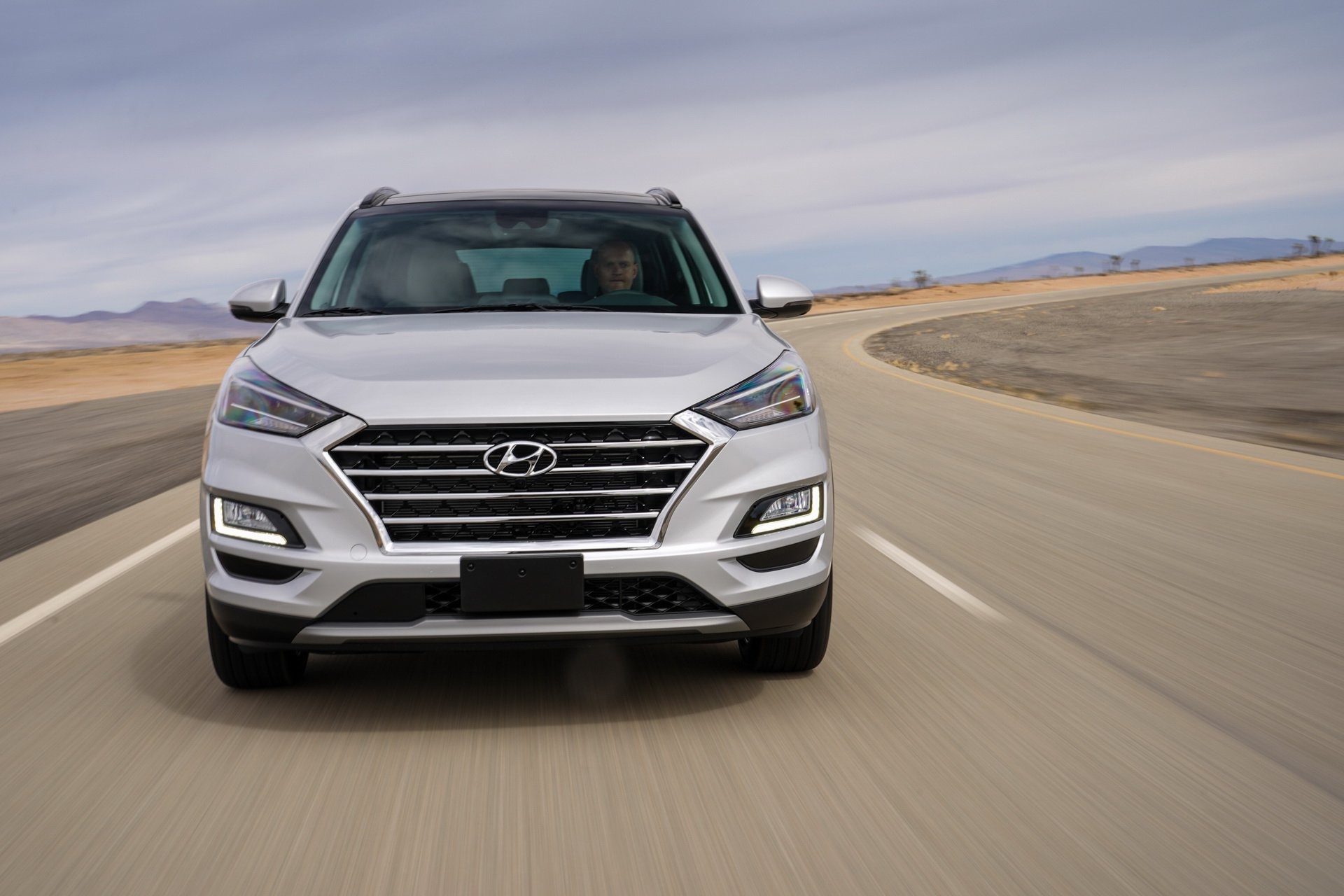 Hyundai Tucson 2019 co gia tu 24.245 USD anh 3