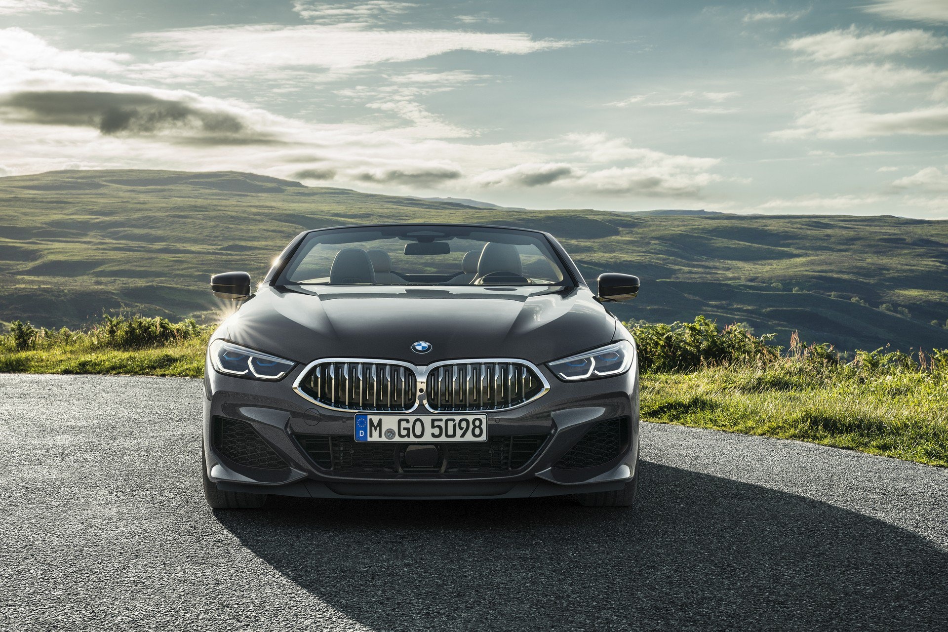 BMW 8-Series Convertible 2019 lo dien anh 3