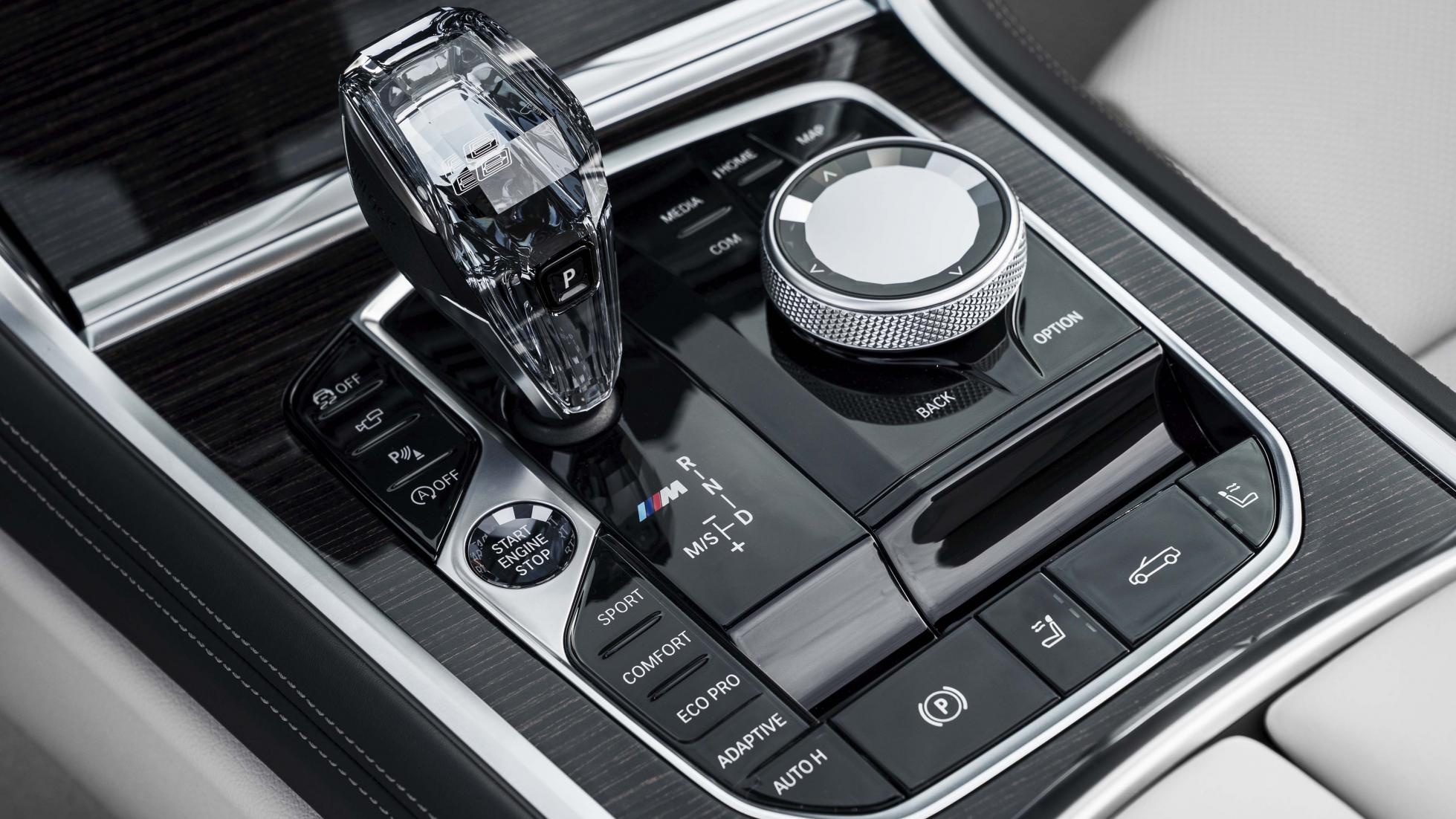 BMW 8-Series Convertible 2019 lo dien anh 8