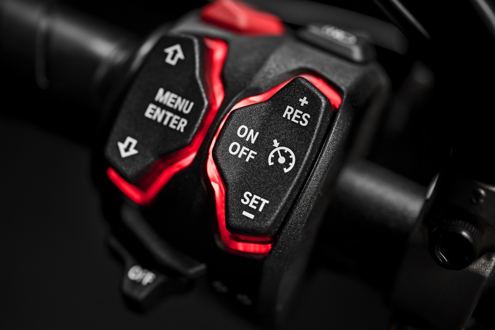 Ducati Diavel 1260 2019 ra mat anh 8