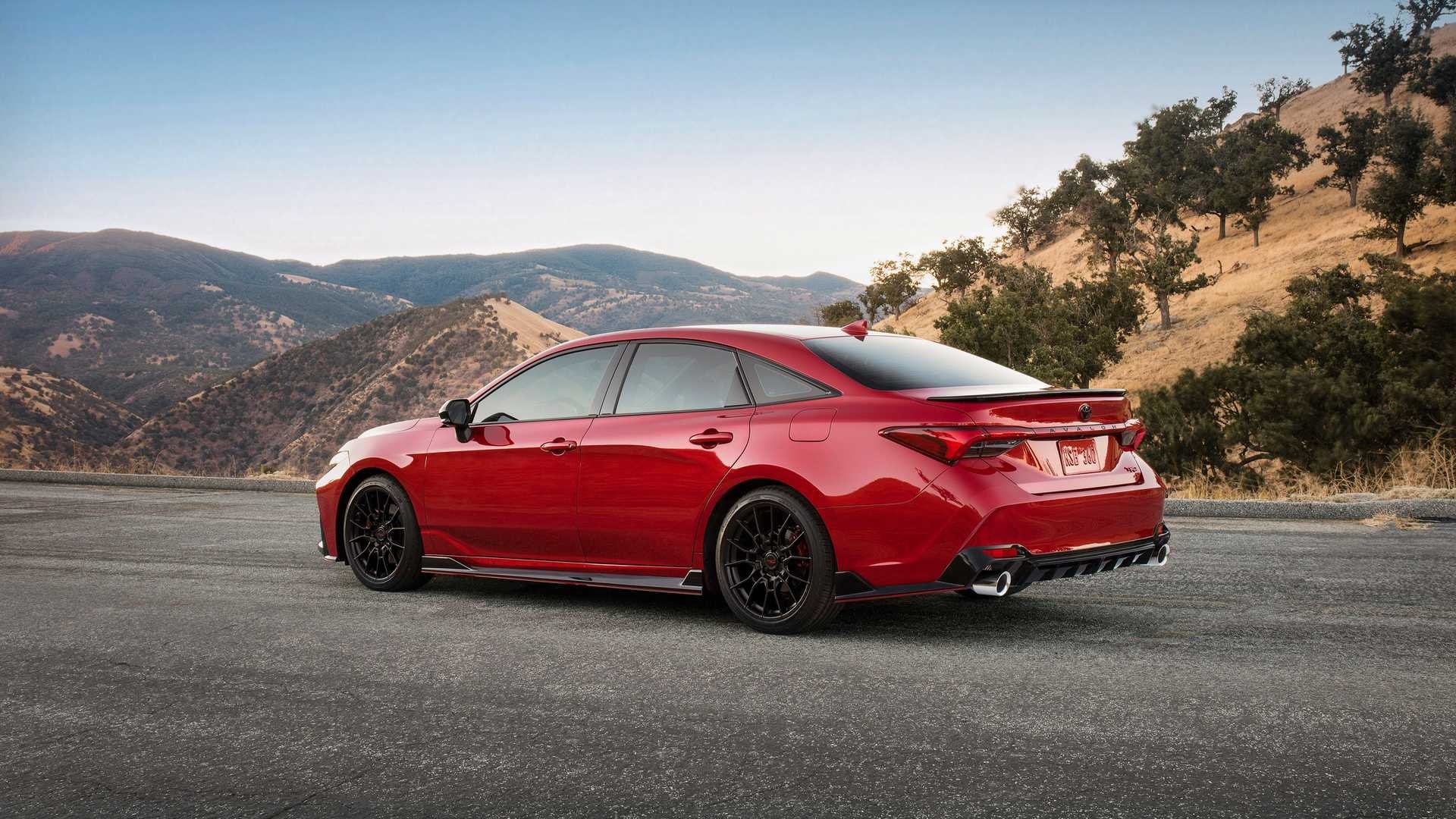 Toyota Camry TRD va Avalon TRD ra mat anh 11