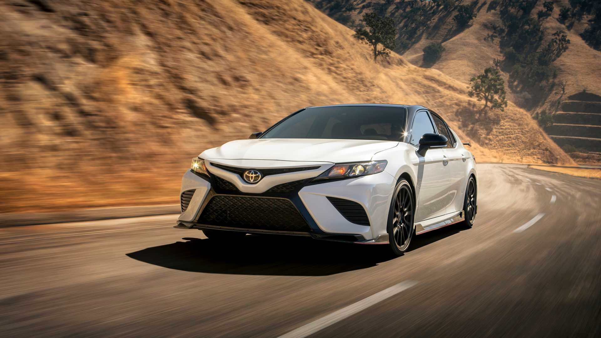 Toyota Camry TRD va Avalon TRD ra mat anh 5