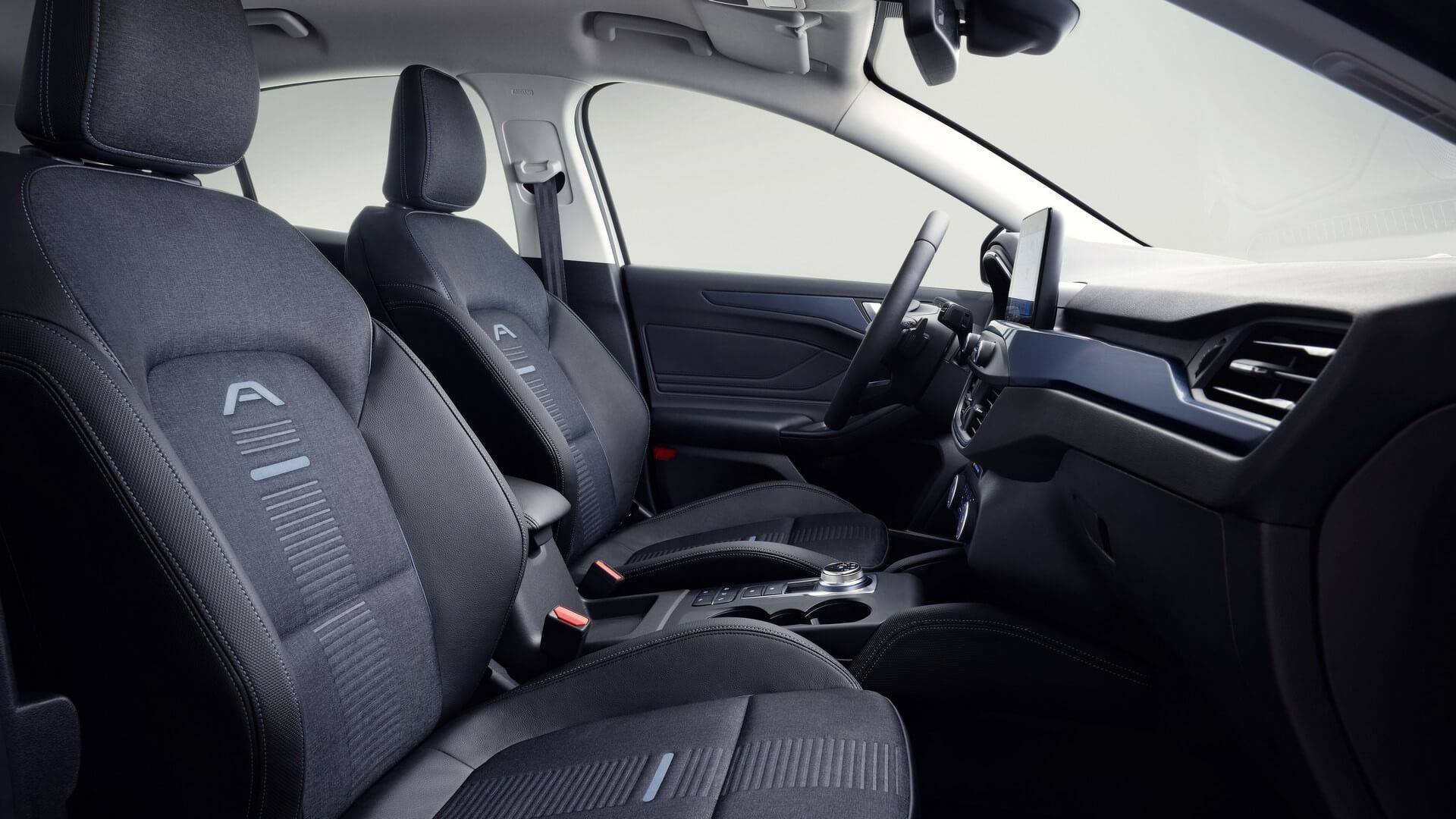 Ford Focus Active 2019 ra mat tai chau Au anh 10