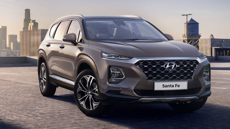 Hyundai Santa Fe 2019 ve Malaysia truoc VN, gia gan 45.000 USD hinh anh