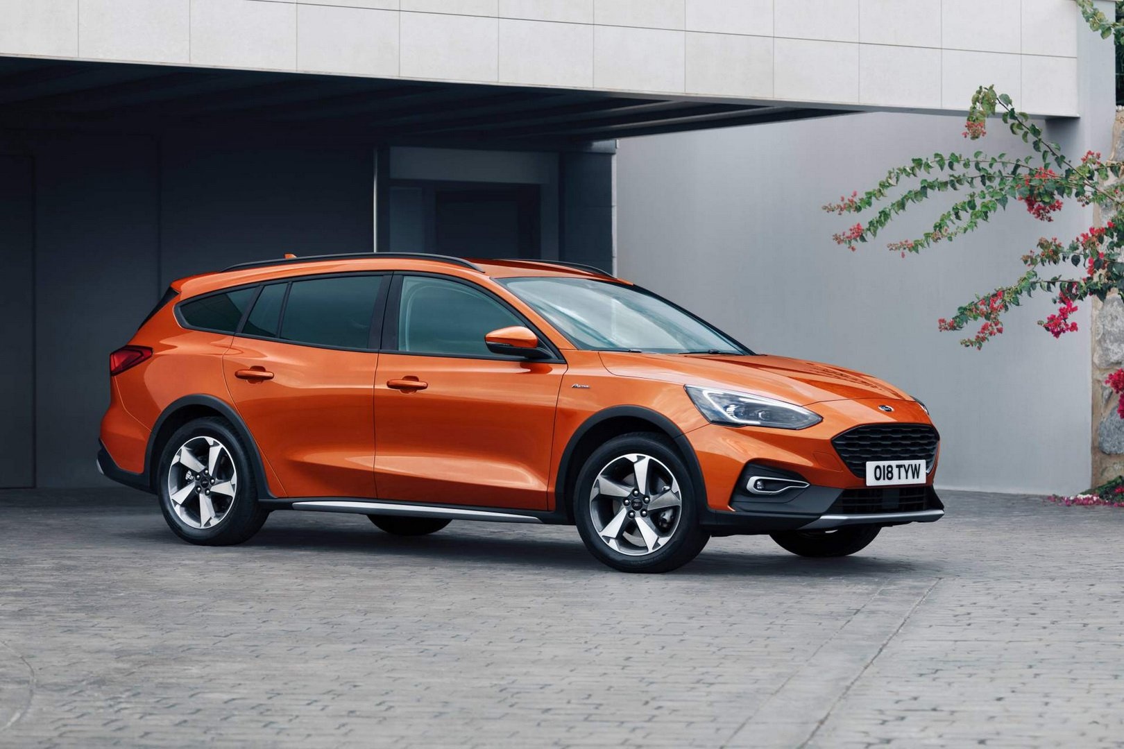 Ford Focus Active 2019 ra mat tai chau Au anh 9