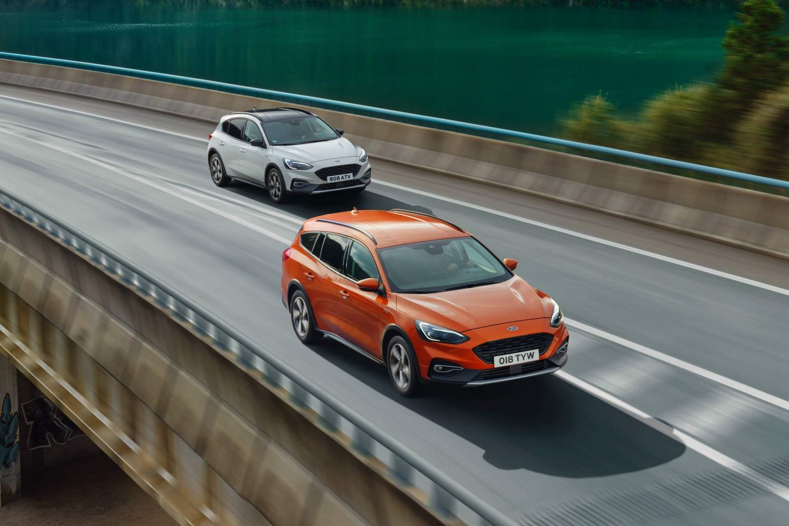 Ford Focus Active 2019 ra mat tai chau Au anh 2