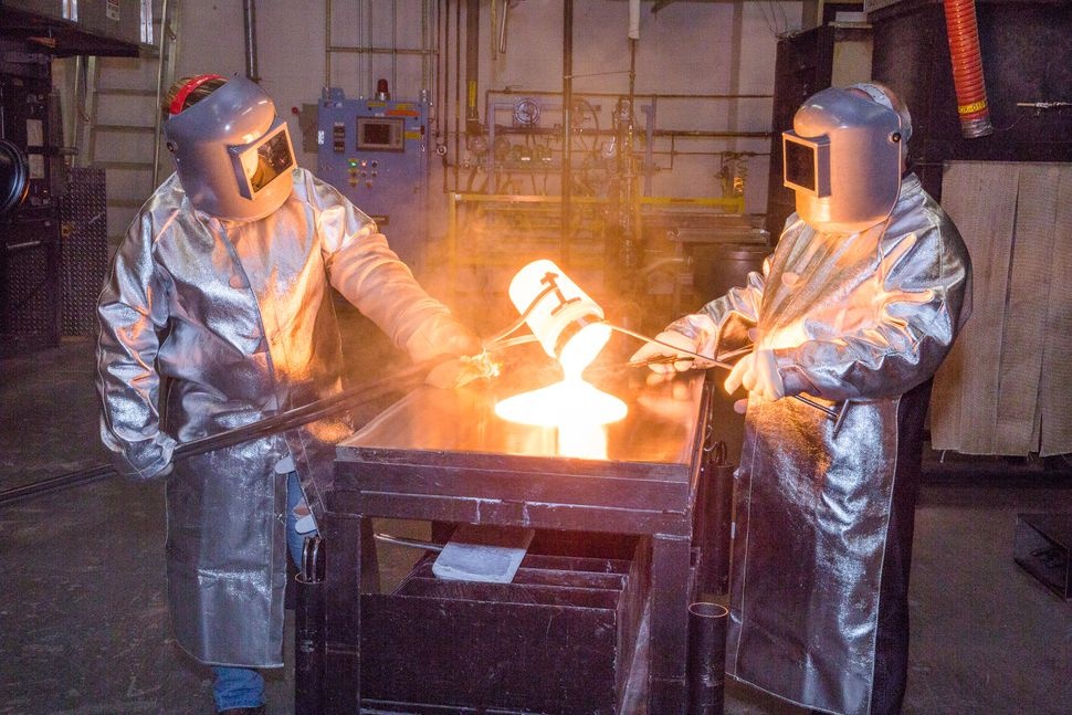 sản xuất kính cong cho smartphone màn hình gập ảnh 6 san xuat kinh cong cho smartphone man hinh gap anh 6