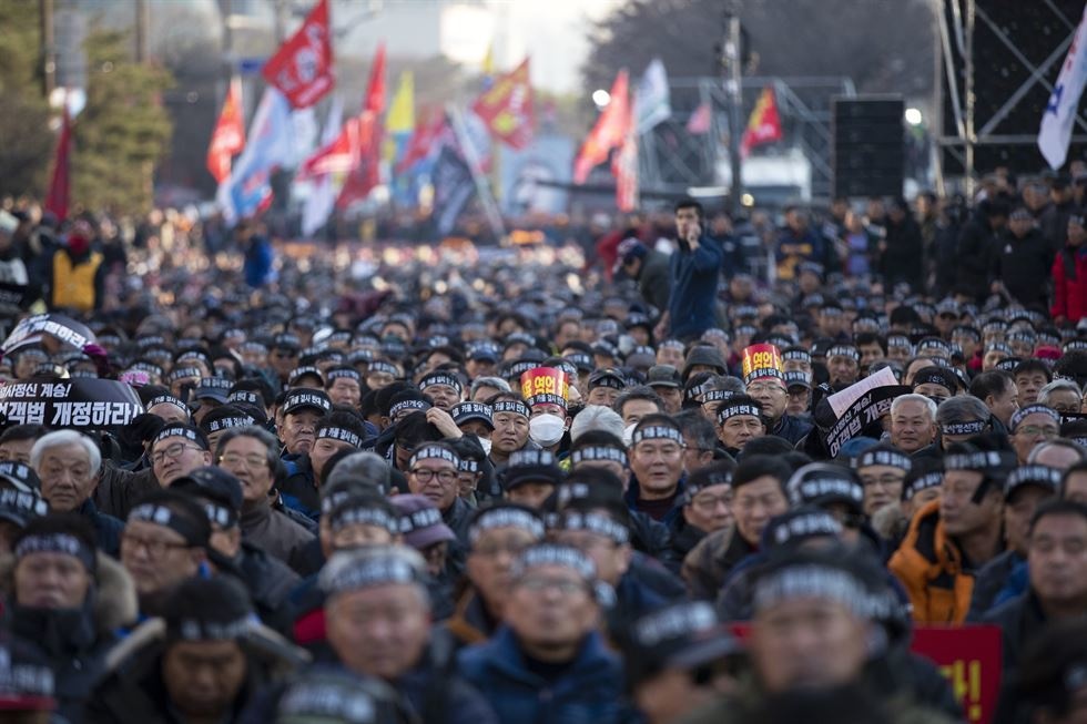 bieu tinh chong dich vu goi xe anh 1