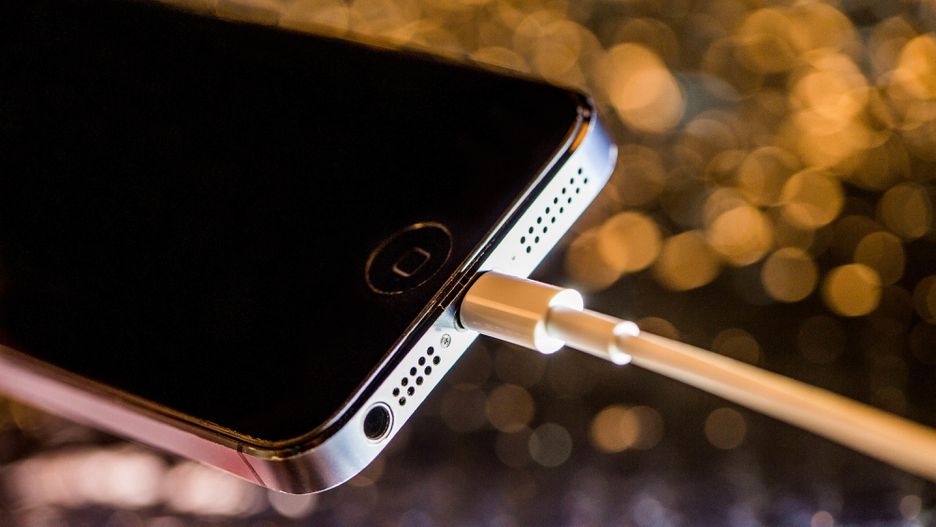 lich su phat trien iPhone anh 6